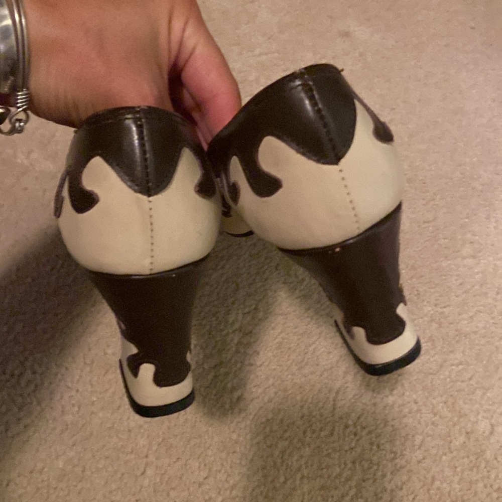 🔥 Vintage Heels - Picture 4 of 6